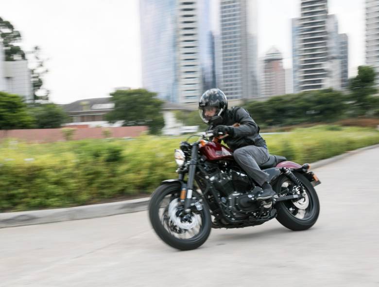 Harley-Davidson Roadster 1200: primeiras impressões